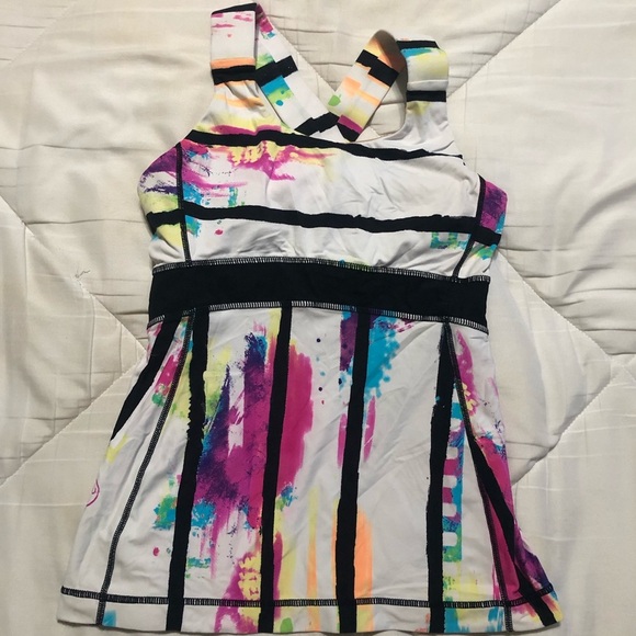 Lululemon Top Size 2 - Picture 1 of 3